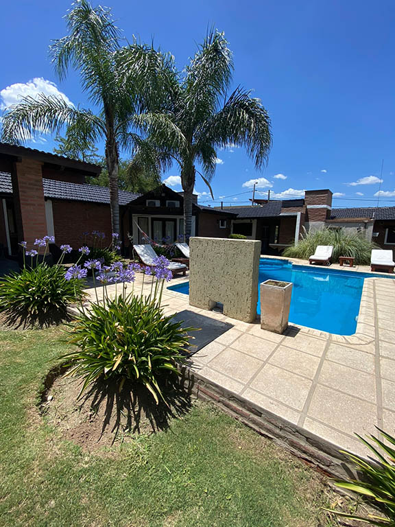 Ataraxia Caba�as y Apart