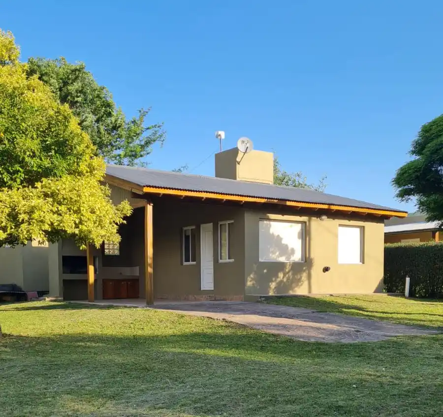 Caba�as Cuncumen Murmullos Del R�o