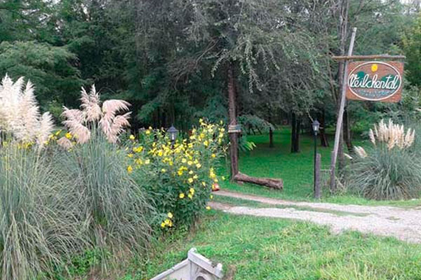 Camping Granja Ecolgica Veilchental