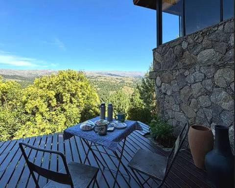 Acacia Negra Casas de Monta�a